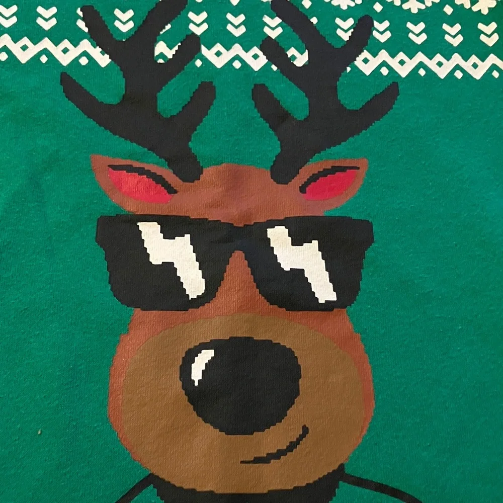 Carters fun green
